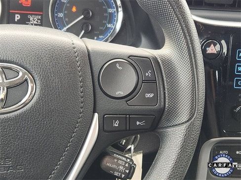 Used 2017 Toyota Corolla LE image 15