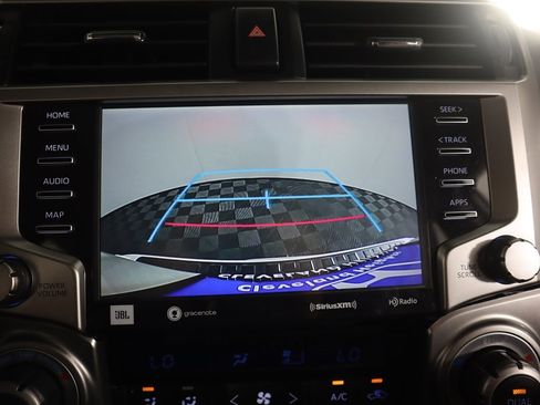 Used 2020 Toyota 4Runner Limited image 47