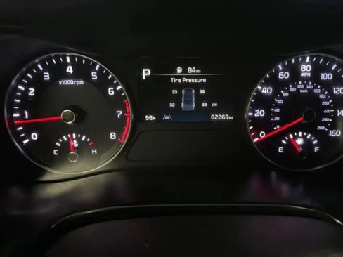Used 2023 Kia Forte GT-Line w/ GT-Line Technology Package FWD image 11