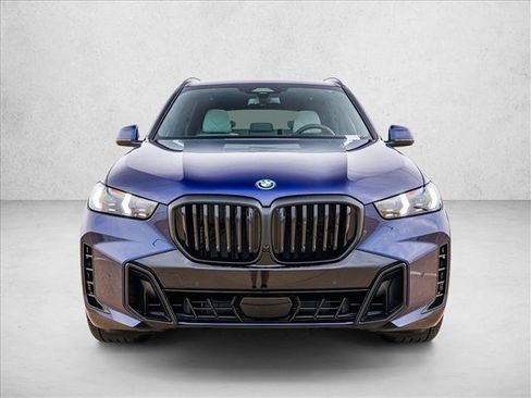 New 2026 BMW X5 xDrive50e w/ M Sport Package AWD/4WD image 2