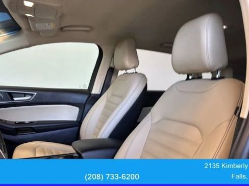 Used 2020 Ford Edge SEL w/ Convenience Package FWD image 17