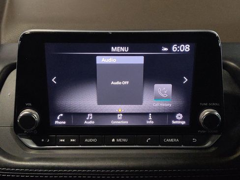 Used 2021 Nissan Rogue SV FWD image 25