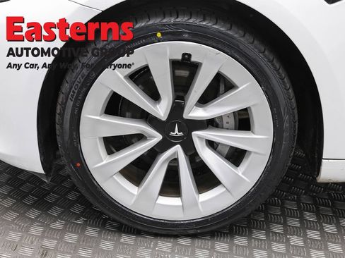 Used 2021 Tesla Model 3 Standard Range Plus RWD image 26