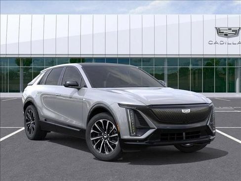 New 2026 Cadillac Lyriq Sport RWD image 7