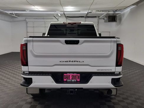 Used 2024 GMC Sierra 2500 Denali w/ Denali Reserve Package AWD/4WD image 10