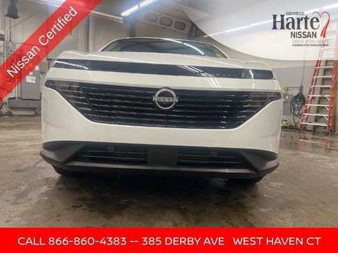 Certified 2025 Nissan Murano SV image 8