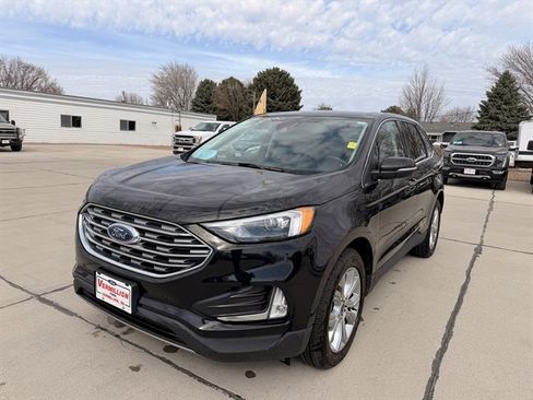 Certified 2022 Ford Edge Titanium image 16