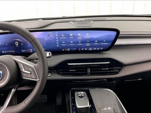 New 2026 Buick Enclave Sport Touring w/ Power Package AWD/4WD image 7