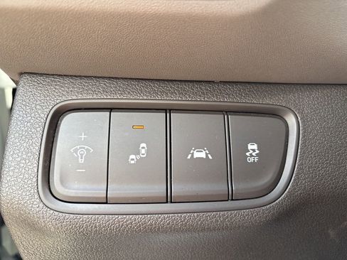 Used 2020 Hyundai Santa Fe SEL FWD image 26