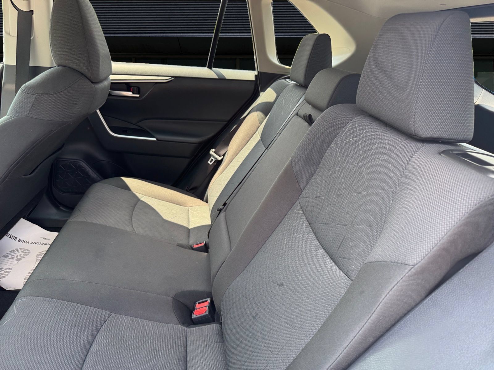 Used 2025 Toyota RAV4 XLE FWD image 14