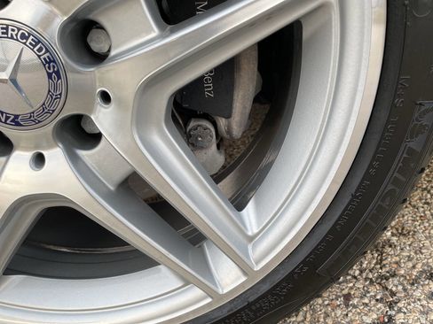 Used 2011 Mercedes-Benz E 350 Cabriolet image 25