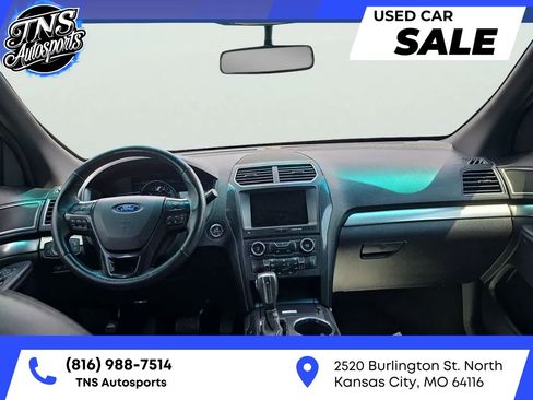 Used 2018 Ford Explorer XLT w/ Equipment Group 202A FWD image 9