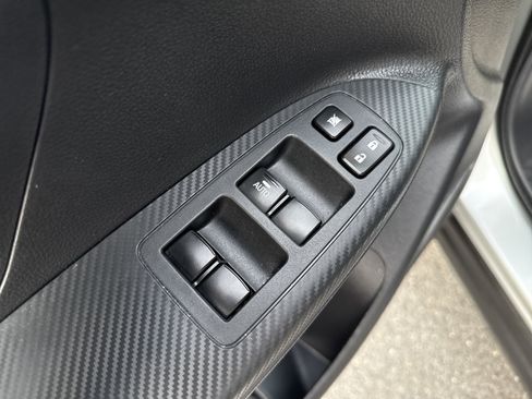Used 2025 Mitsubishi Eclipse Cross SE AWD/4WD image 16