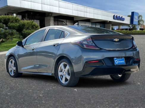 Used 2017 Chevrolet Volt LT FWD image 7