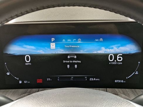 Used 2023 Kia Telluride SX FWD image 16