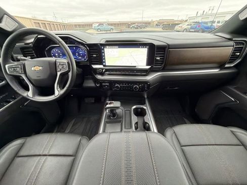 Certified 2025 Chevrolet Silverado 1500 High Country w/ High Country Premium Package image 21