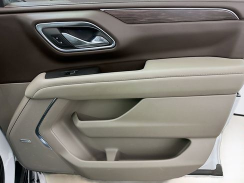 Used 2024 Chevrolet Tahoe LT image 35