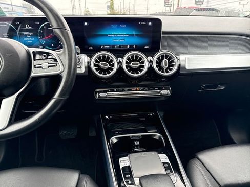 Used 2020 Mercedes-Benz GLB 250 GLB 250 image 20
