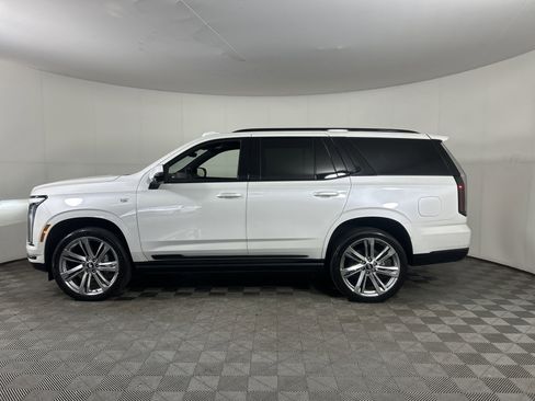 New 2025 Cadillac Escalade Sport w/ Touring Package image 15