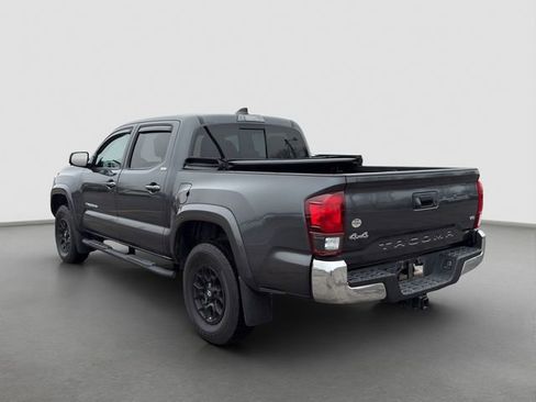 Used 2022 Toyota Tacoma SR5 image 4