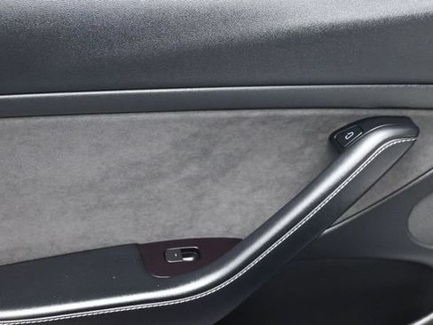 Used 2022 Tesla Model 3 Standard Range RWD image 10