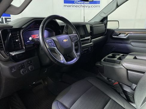 Used 2024 Chevrolet Silverado 2500 LT AWD/4WD image 15