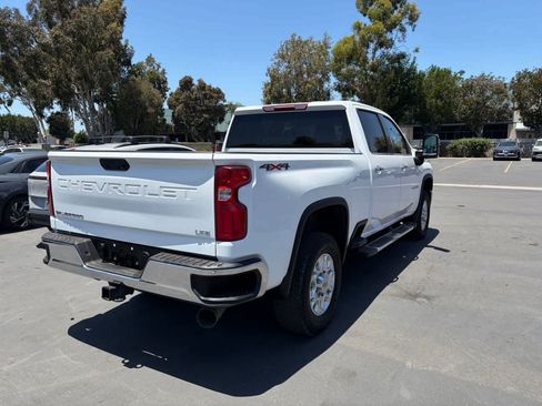 Used 2024 Chevrolet Silverado 2500 LTZ AWD/4WD image 3