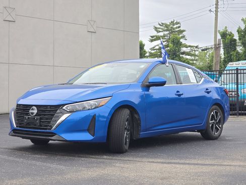 Used 2024 Nissan Sentra SV FWD image 16