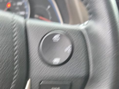 Used 2013 Toyota RAV4 Limited FWD image 31