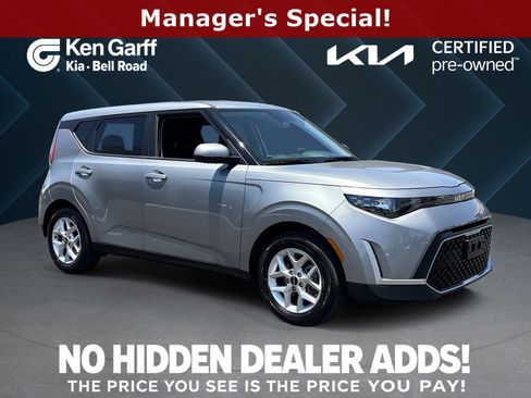 Certified 2025 Kia Soul LX w/ LX Technology Package FWD image 1