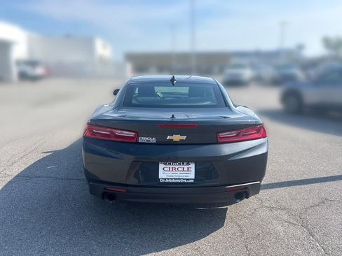 Used 2016 Chevrolet Camaro LT RWD image 6