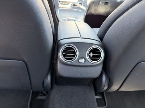 Used 2021 Mercedes-Benz C 300 Sedan image 20