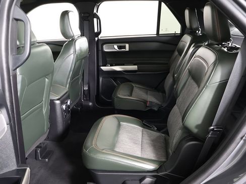 Used 2022 Ford Explorer Timberline w/ Timberline Technology Package AWD/4WD image 39