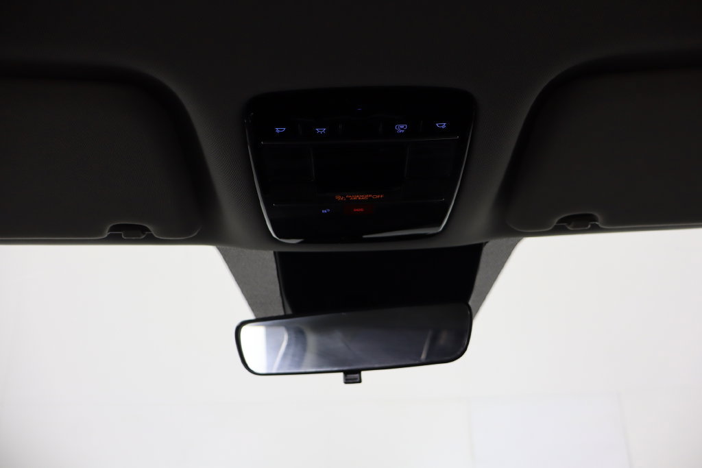 Used 2026 Hyundai Santa Fe SEL FWD image 25