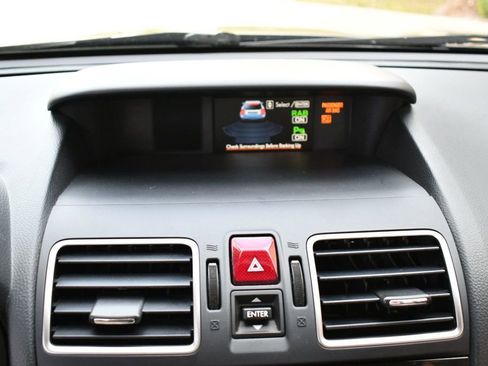 Used 2018 Subaru Forester 2.5i Touring w/ Popular Package #2 image 49