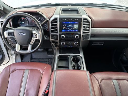 Used 2020 Ford F350 Platinum image 31