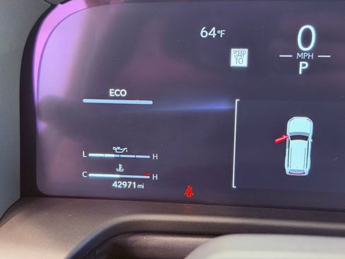 Certified 2024 Lexus GX 550 w/ Accessory Package (2T) image 26