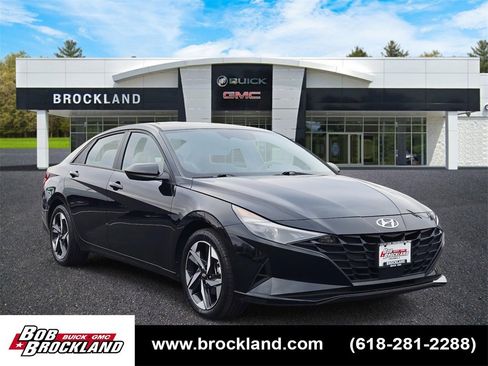 Used 2023 Hyundai Elantra SEL w/ Convenience Package image 1