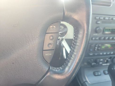 Used 2003 Ford Thunderbird RWD image 22