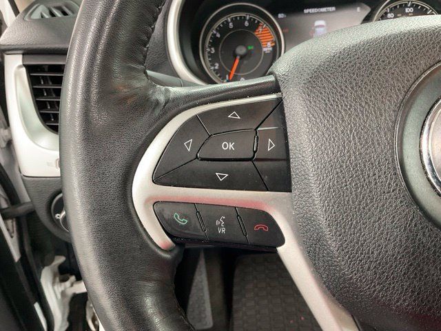 Used 2016 Jeep Cherokee Limited AWD/4WD image 19