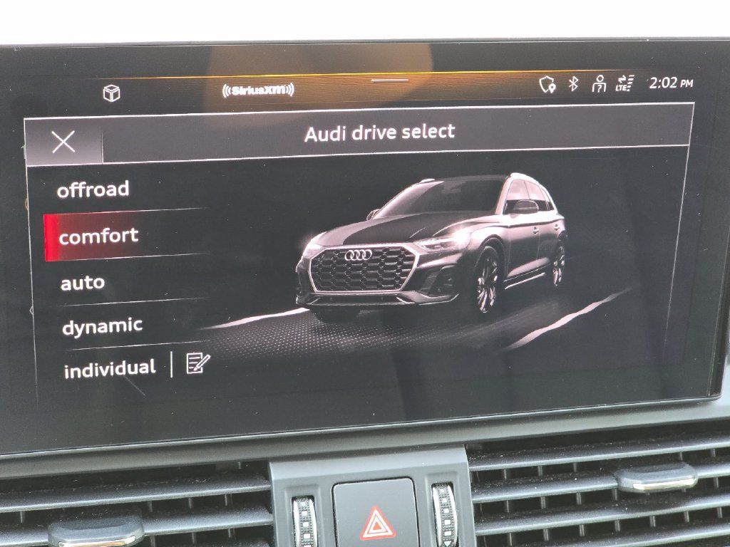 Certified 2023 Audi Q5 2.0T Premium Plus AWD/4WD image 12