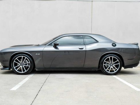 Used 2023 Dodge Challenger R/T RWD image 11