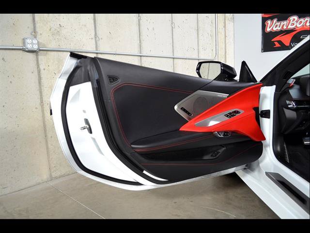 Used 2020 Chevrolet Corvette Stingray Preferred Cpe w/ 2LT Preferred Equipment Group RWD image 9
