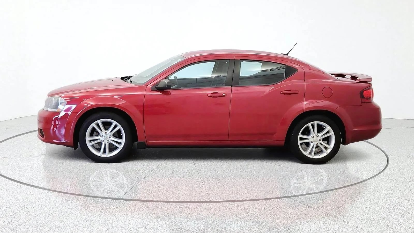 Used 2013 Dodge Avenger SE FWD image 5