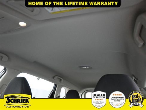 Used 2020 Nissan Rogue S image 28