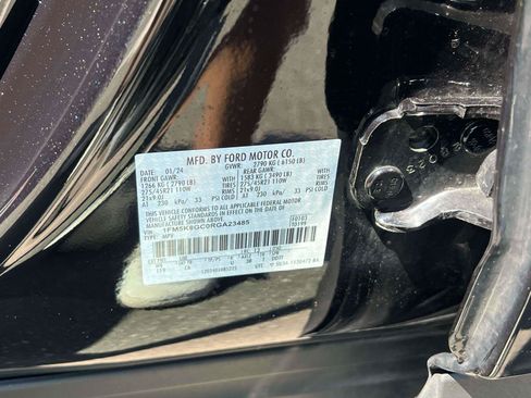 Used 2024 Ford Explorer ST w/ Equipment Group 401A AWD/4WD image 23