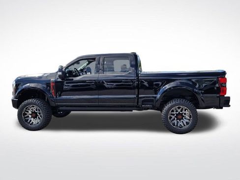 New 2026 Ford F250 Lariat w/ Black Appearance Package image 7