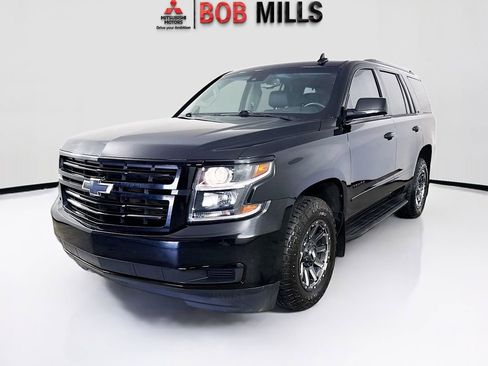 Used 2018 Chevrolet Tahoe LT image 3