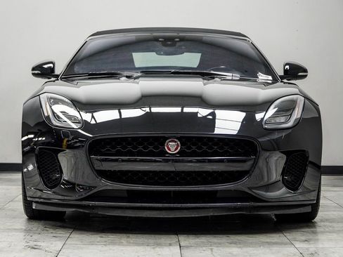Used 2019 Jaguar F-TYPE Convertible RWD image 9