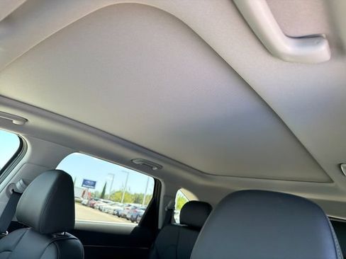 New 2026 Kia Sorento EX FWD image 16